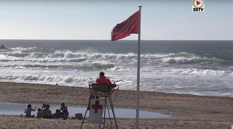 Surfing: Bakio Big waves - Euskadi Surf TV
