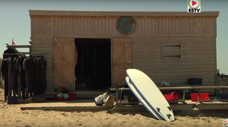 Naturisme: Ecole de Surf du CHM Monta - Montalivet Surf TV