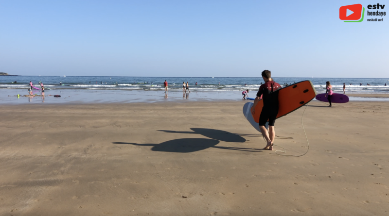 Hendaye | Matin d'Août à la plage - Euskadi Surf TV
